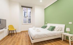 2 Bdr Navona Quintessential Charm